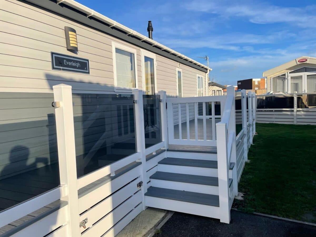 42 Woodland Walk Pevensey Bay Holiday Park Sleeps 6 エクステリア 写真