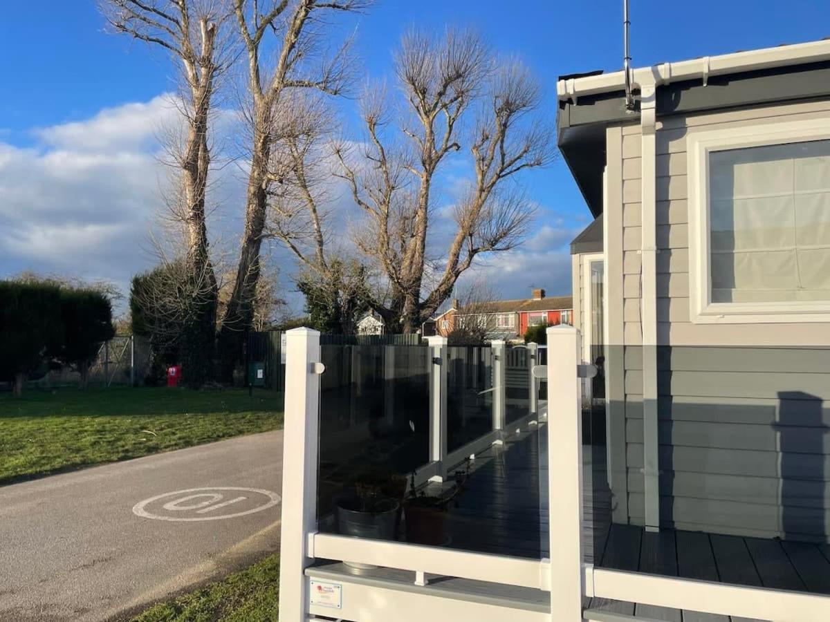 42 Woodland Walk Pevensey Bay Holiday Park Sleeps 6 エクステリア 写真