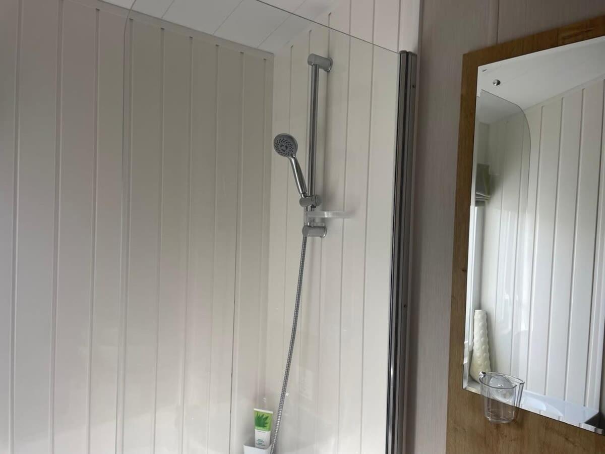 42 Woodland Walk Pevensey Bay Holiday Park Sleeps 6 エクステリア 写真