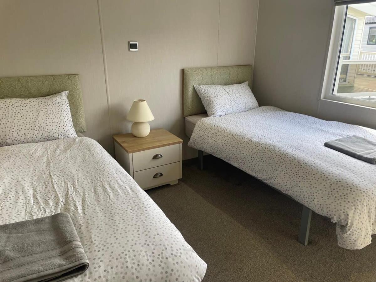 42 Woodland Walk Pevensey Bay Holiday Park Sleeps 6 エクステリア 写真