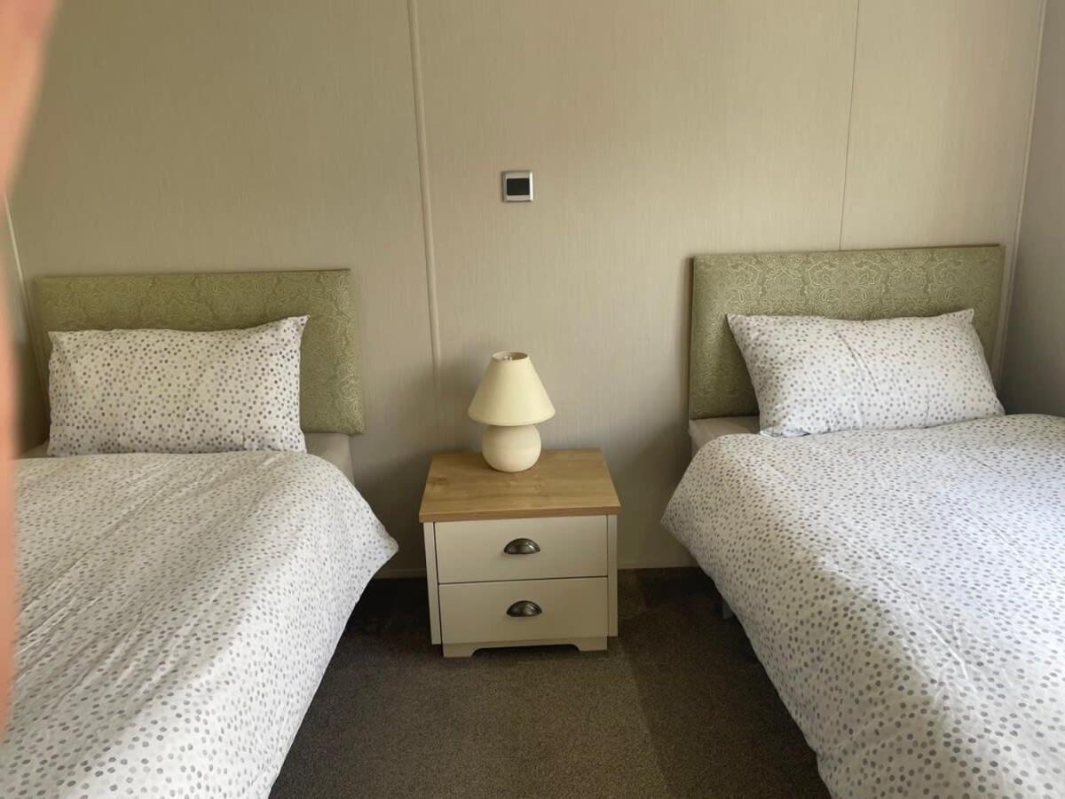 42 Woodland Walk Pevensey Bay Holiday Park Sleeps 6 エクステリア 写真